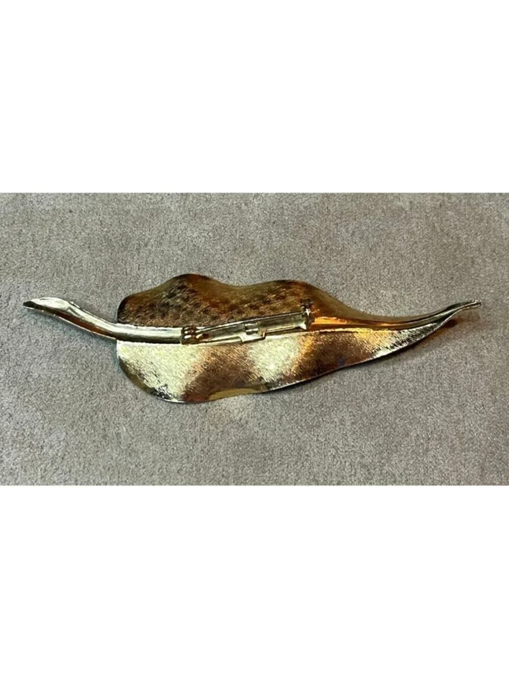 Vintage 60s Etched Gold Tone Red Rhinestone Curved Leaf Pin Brooch MCM